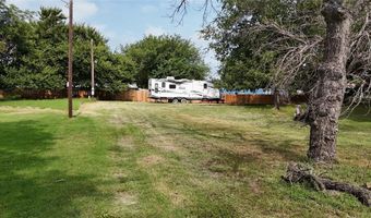 7074 Cherokee Trl, Weatherford, TX 76085