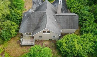 15 Shakespeare Dr, Albrightsville, PA 18210
