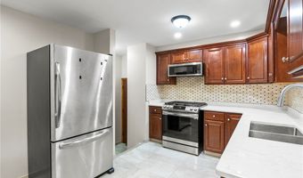 87 Imperial Dr, Amherst, NY 14226