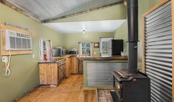 5732 State Line Rd, Adairville, KY 42202