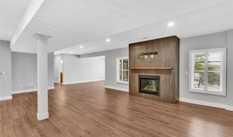 133 Woodford Dr, Adams Twp., PA 16033