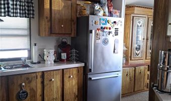 7 Westwoods, Amherst, OH 44001