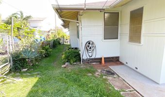 99-801 Halawa Dr, Aiea, HI 96701