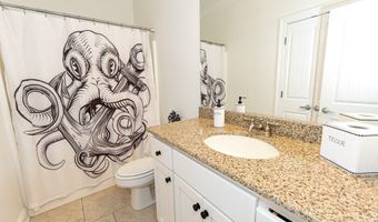 216 Carre Ct 3, Bay St. Louis, MS 39520