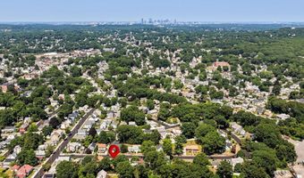 23 Eastwood Circuit, Boston, MA 02132