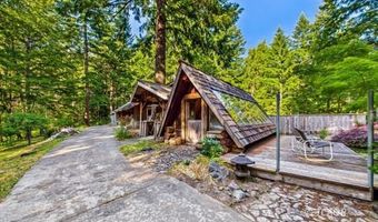 14361 Maple Creek Rd, Arcata, CA 95550