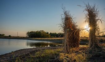 3671 Avenue V, Albert, KS 67511
