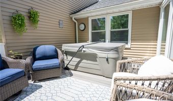 253 Old Oak Post Rd, Amherst, NY 14051