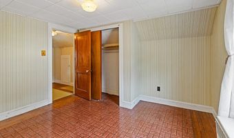34 Second Ave, Augusta, ME 04330