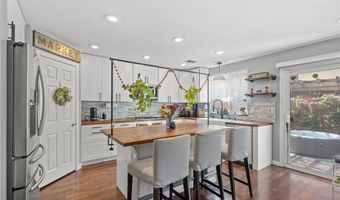 10413 Mount Washington Ave, Las Vegas, NV 89166