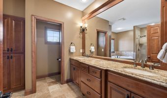 16191 Crane St NW, Andover, MN 55304