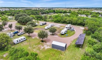 180 County Road 112, Alice, TX 78332