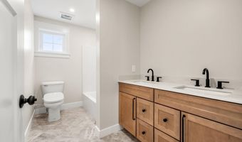 12-41 Knoll Crest Road Lot # 5 - The Hannah Floor Plan, Bedford, NH 03110