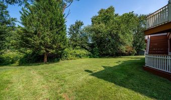 7403 OLD CHAPEL Dr, Bowie, MD 20715