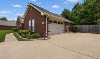 357 TANGLEWOOD Cir, Alabaster, AL 35007