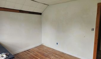 16 Northridge Rd, Burke, VT 05871