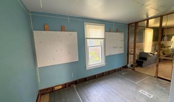 811 6th Ave, Alton, IA 51003