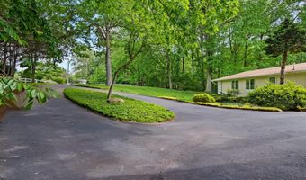 17810 POND Rd, Ashton, MD 20861