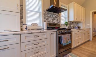 114 Goose Ct, Altamont, MO 64620