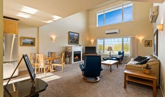 2120 Marina Ct, Bigfork, MT 59911