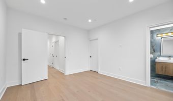 4411 5 ILLINOIS Ave NW, Washington, DC 20011