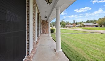 1382 Braeburn Dr, Baton Rouge, LA 70815