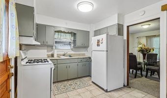636 Polk Ave, Akron, OH 44314