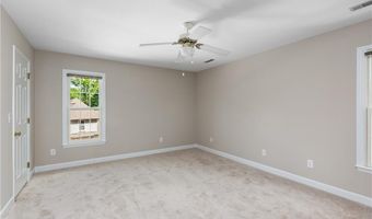 164 Fieldwood Dr, Advance, NC 27006