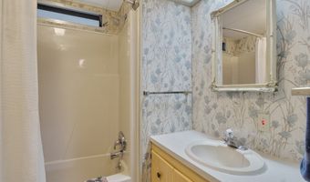 905 Dogwood Dr, Barefoot Bay, FL 32976