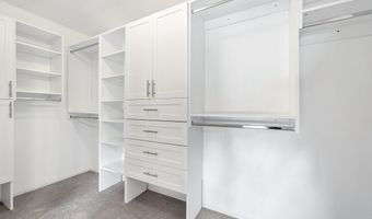 2399 S WALNUT Dr, Chandler, AZ 85286