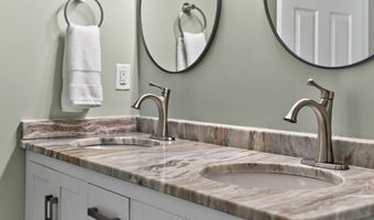95 MAGNOLIA Ct, Barboursville, VA 22923