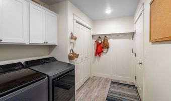 1502 Roundup Blvd, Belgrade, MT 59714