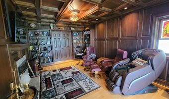 1230 N SUPERIOR St, Antigo, WI 54409