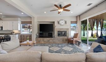 26112 Crescendo Dr, Escondido, CA 92026