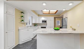 605 10th Ave NW, Austin, MN 55912