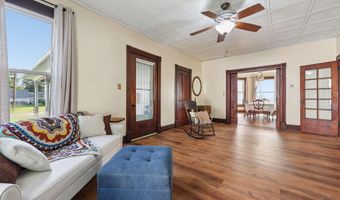 107 W High St, Ashley, OH 43003