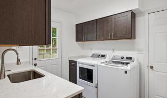 6105 GALLERY St, Bowie, MD 20720