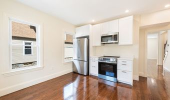 2-4 Brechin Ter, Andover, MA 01810
