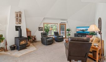 18698 CORNETT Rd, Brookings, OR 97415