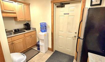 60 Central Ave, Bloomfield, CT 06002