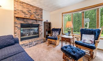 1402 6th St NW, Austin, MN 55912