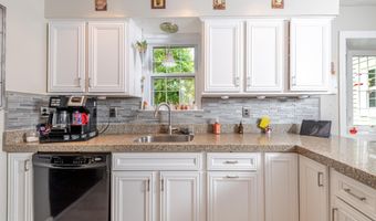 893 WILLOW Way, Atco, NJ 08004