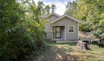 2828 Residence St, Alton, IL 62002