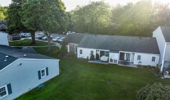 7 Harbor N, Amityville, NY 11701