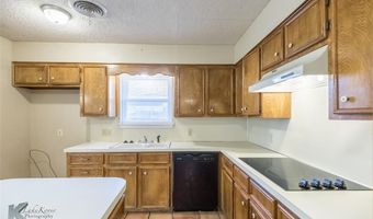 4518 Bruce Dr, Abilene, TX 79606