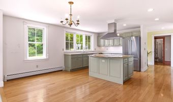 300 Front St, Bath, ME 04530