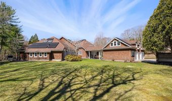 35 River Run, East Greenwich, RI 02818
