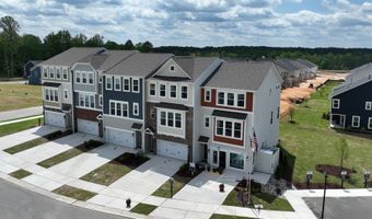 10026 Secluded Garden Dr, Apex, NC 27523