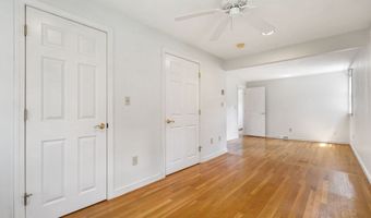 129 Plymouth Rd, Bellingham, MA 02019