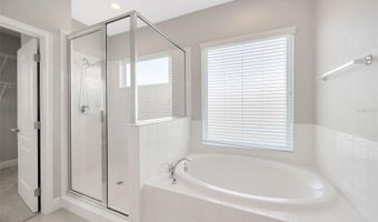 7010 OLD BENTON Dr, Apollo Beach, FL 33572